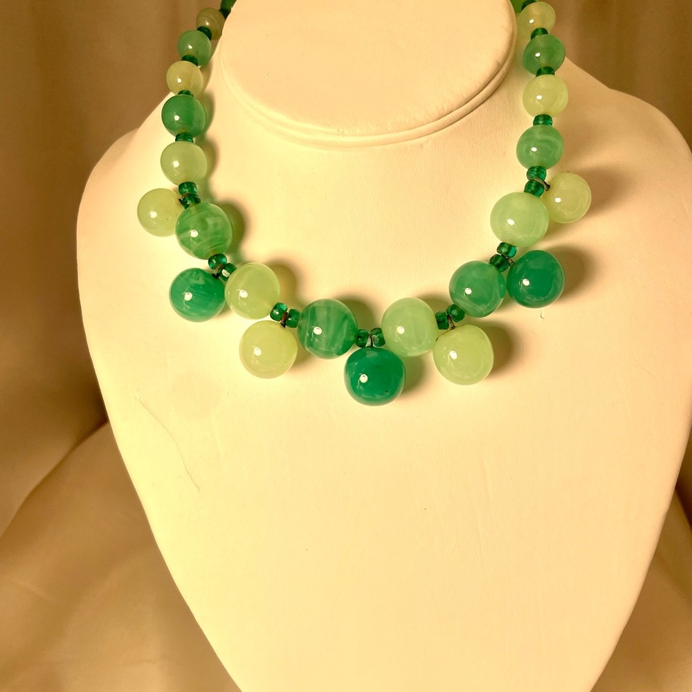 FINAL MARKDOWN-  VERY RARE Beautiful Peking Glass necklace circa 1940’s